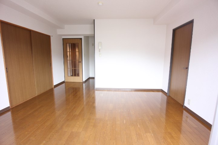 シティ南落合 リビング