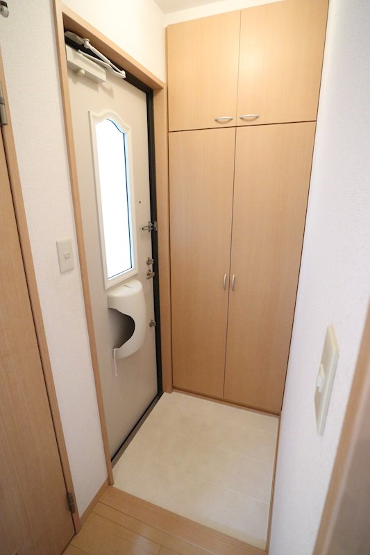 ソレアードB棟 玄関