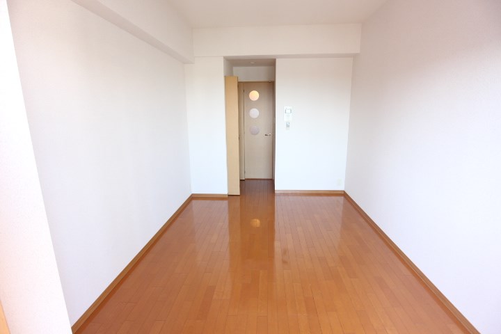 ステーションコートサウス リビング