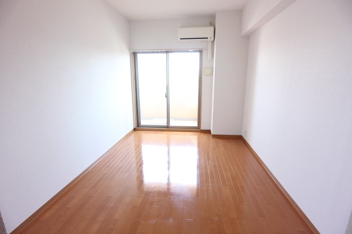 ステーションコートサウス ベッドルーム