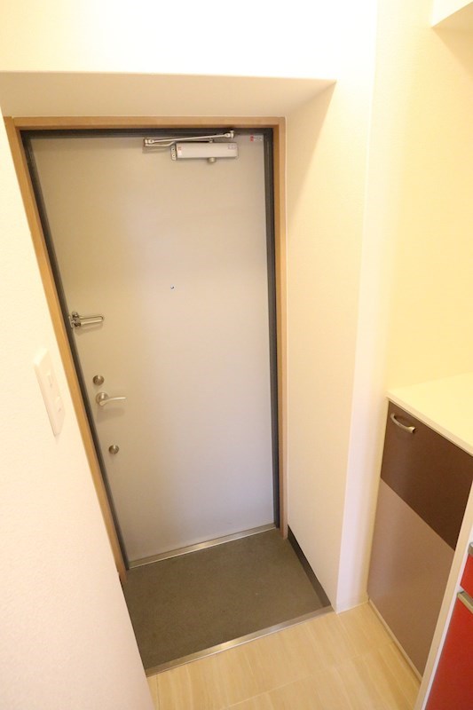 ラ・フォンテ神戸長田 玄関