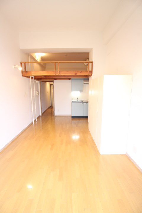 Badge新長田 リビング