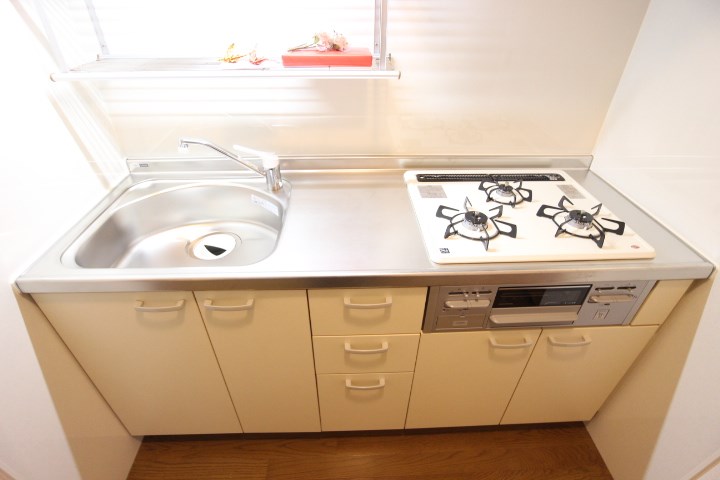 ジュネスわだつみ キッチン