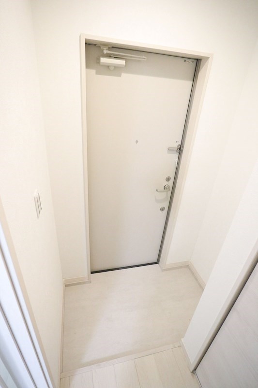 KTIレジデンス高速長田 玄関