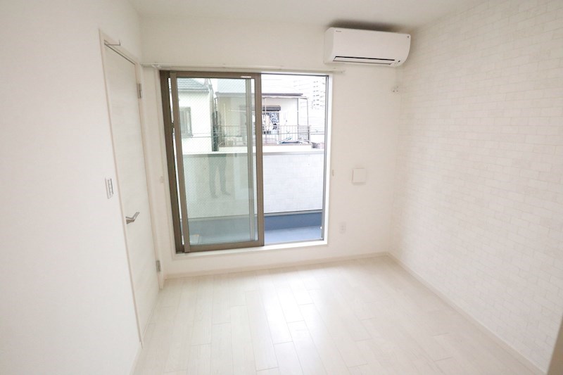 KTIレジデンス高速長田 ベッドルーム