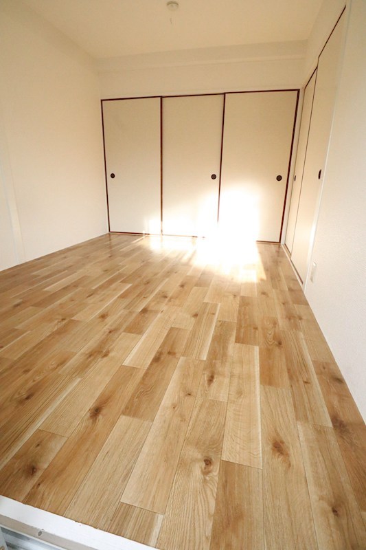 オレンジマンション ベッドルーム