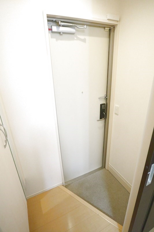 ディアコート須磨 玄関