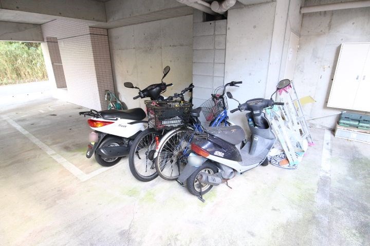 ハイライフ雲雀ヶ丘 その他8