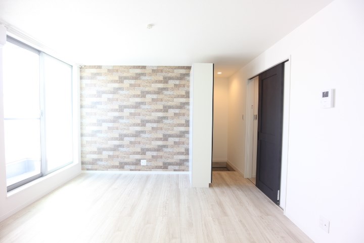 KARIN月見山 リビング