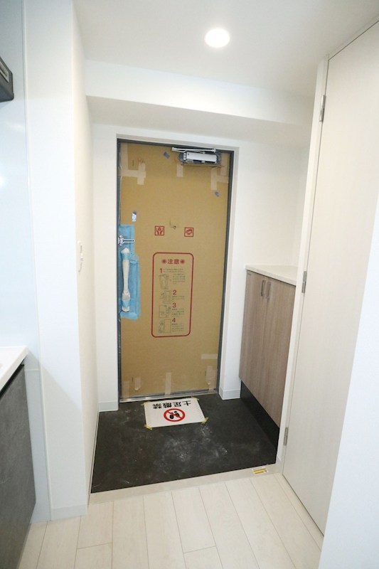 セオリー神戸ウエストゲート 玄関