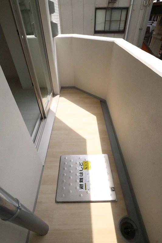 セオリー神戸ウエストゲート ベランダ