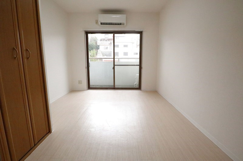 スクエアメゾン鈴蘭台 リビング