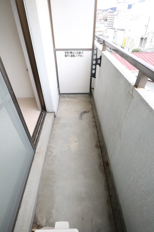 スクエアメゾン鈴蘭台 ベランダ