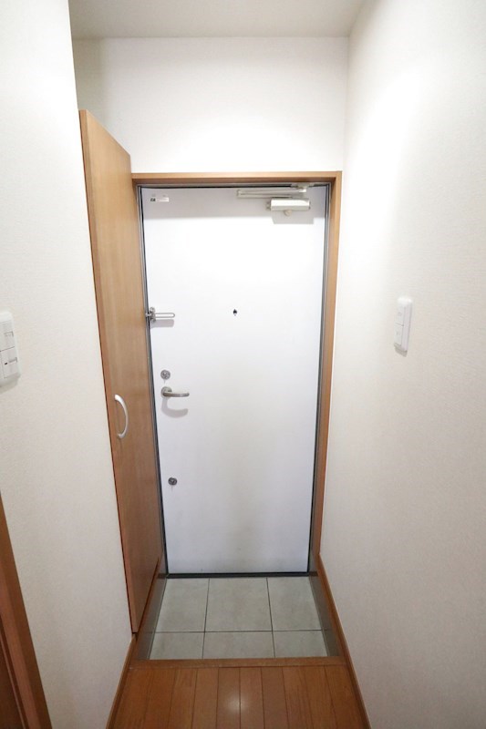 レジデンス伊川谷Ⅰ 玄関