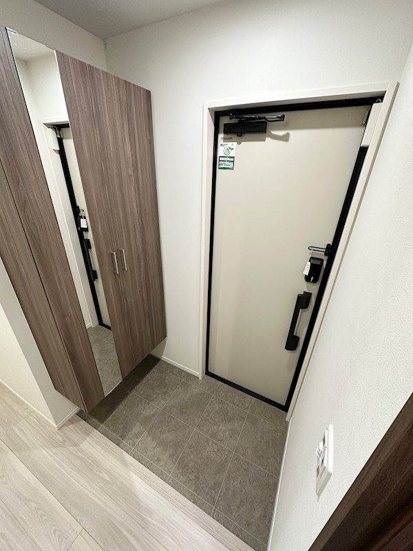 LaMaison大田町 玄関