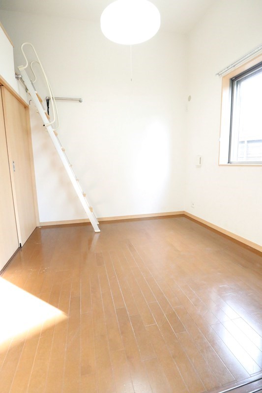 ヴィアーレ南町 ベッドルーム
