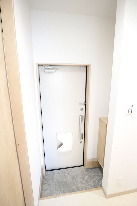 シャルマンメゾン上沢 玄関