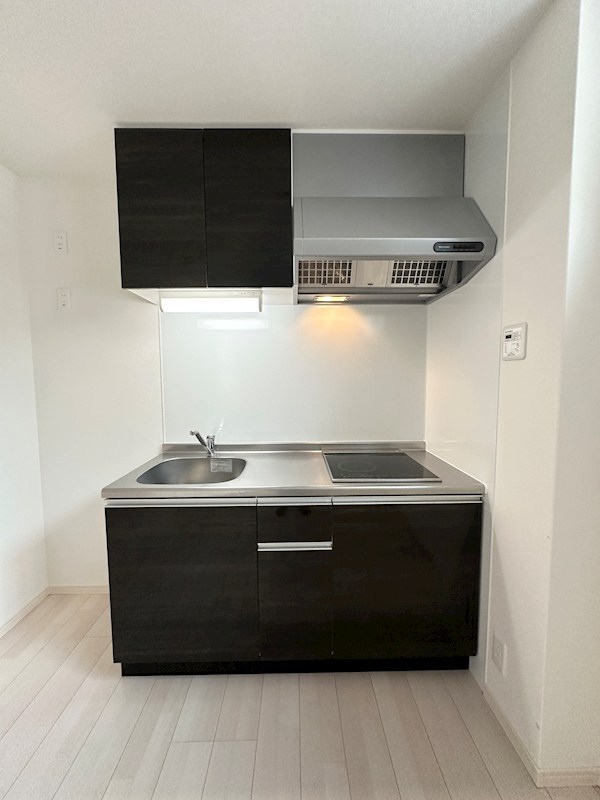 エフ ルブラ シーム キッチン