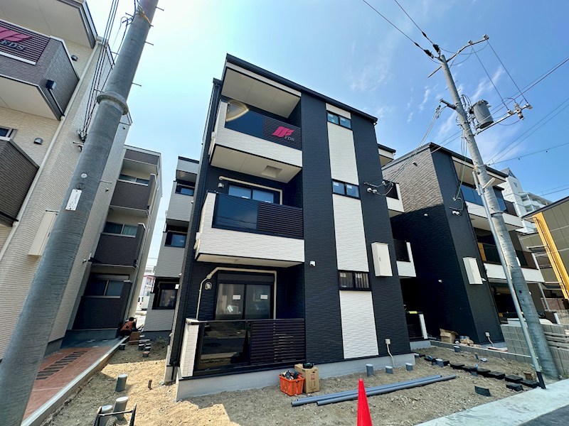 エフルブラシーム 外観