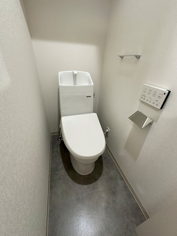 エフ ルブラ シーム その他1