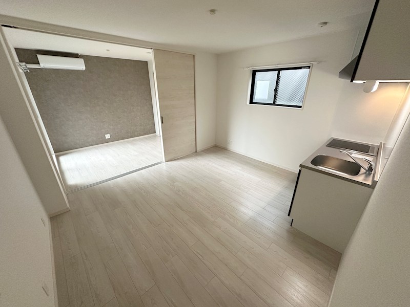 エフ ルブラ シーム リビング