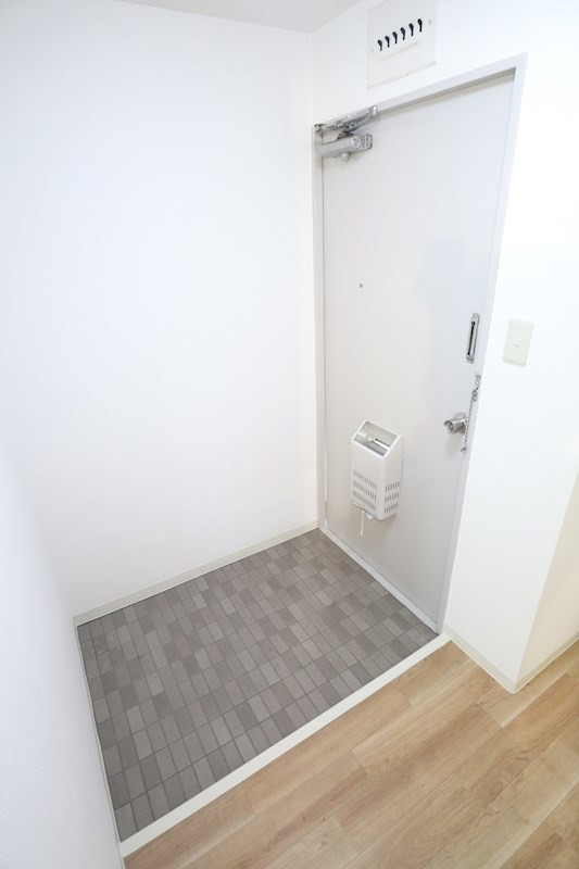惣町サンハイツ1号棟 玄関