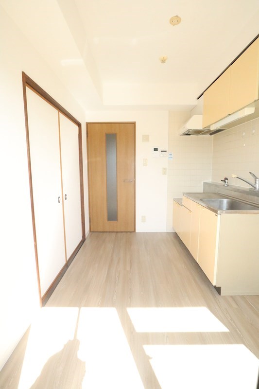 シャロン鷹取東 リビング