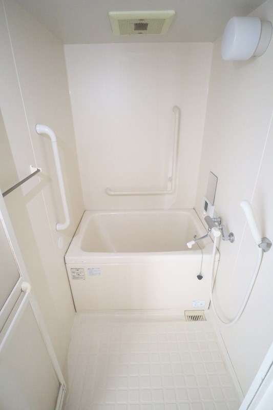 シャロン鷹取東 風呂画像