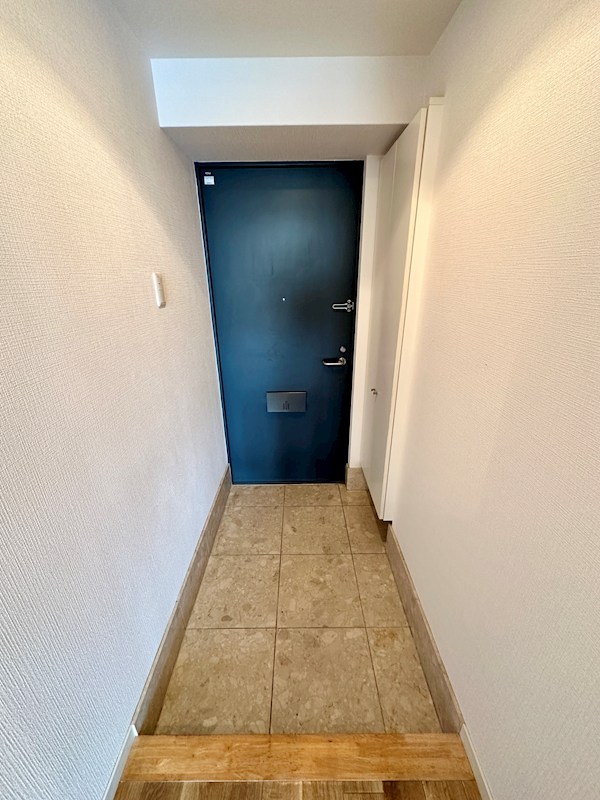 HKマンション 玄関