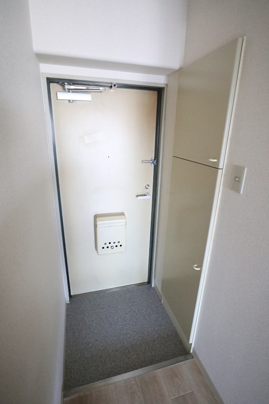 ラ・パルフェ・ド・シェリール 玄関