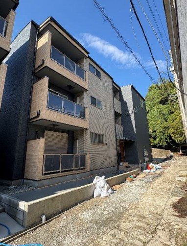 D porta iris 外観写真