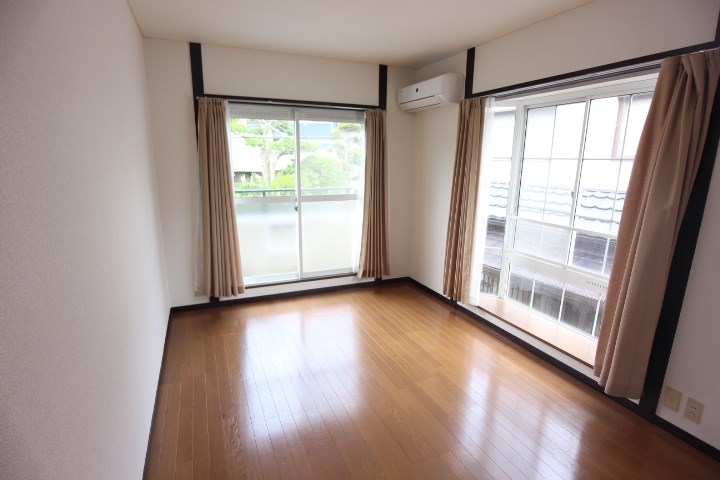 アメニティハイツ須磨寺 リビング