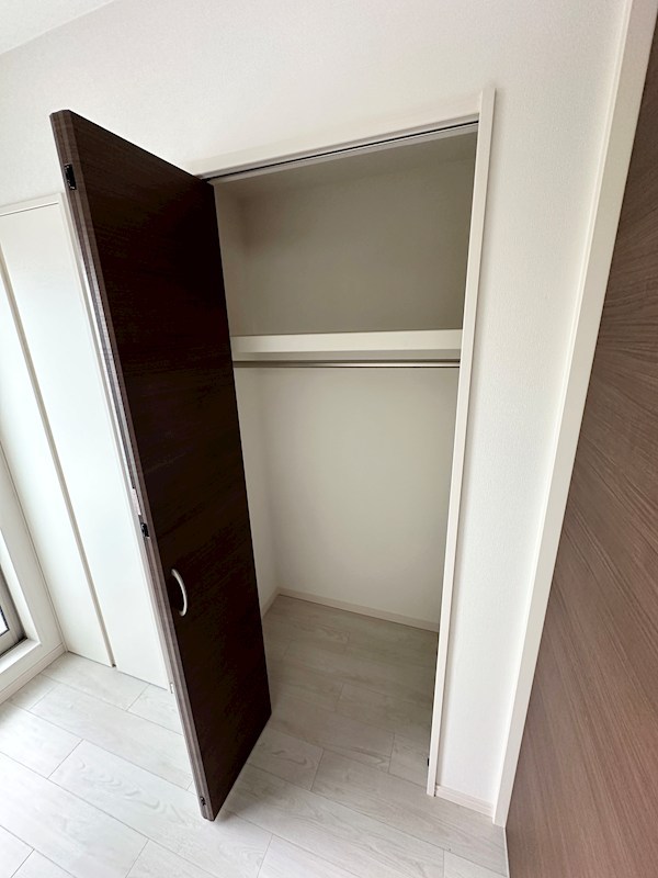 エフ アセシア デュマリス その他3