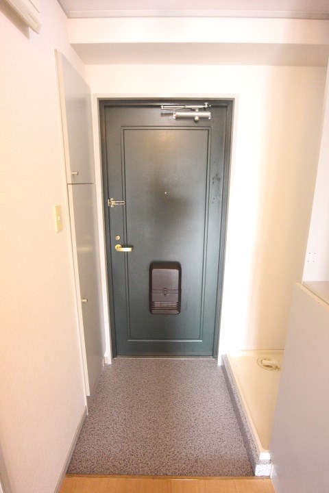 アクシス板宿 玄関