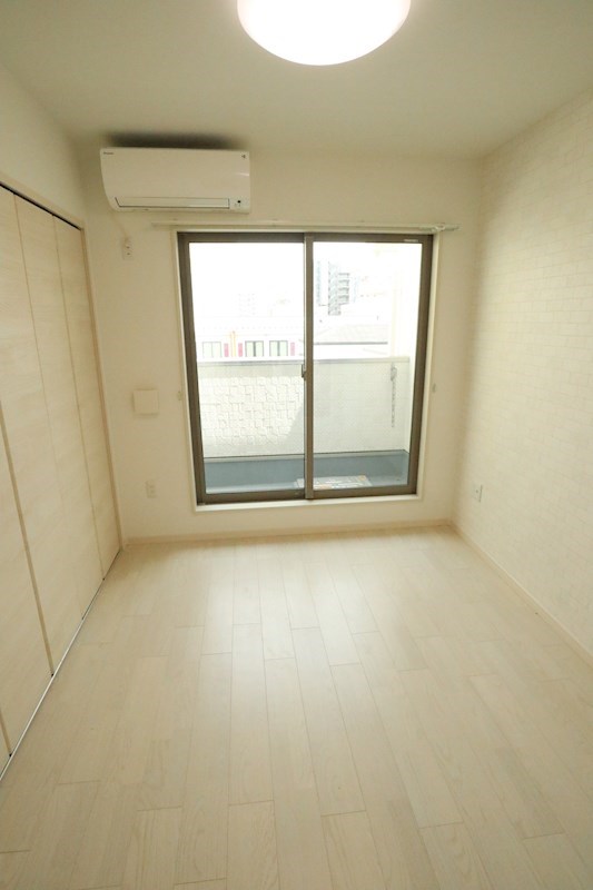 KTIレジデンス高速長田 ベッドルーム