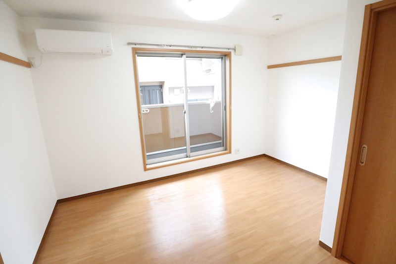 リーフェ細田町 リビング