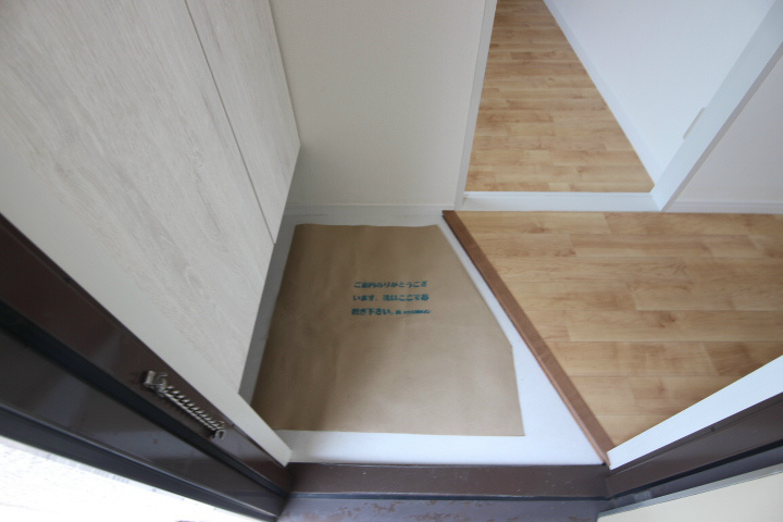 ガーデン・スマ 玄関