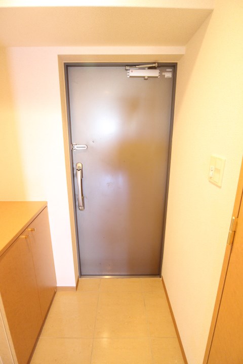 ステーションコートノース 玄関