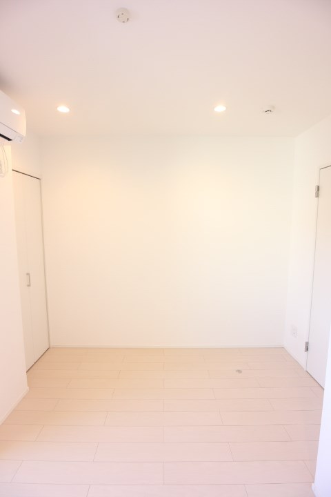 イーリス ベッドルーム