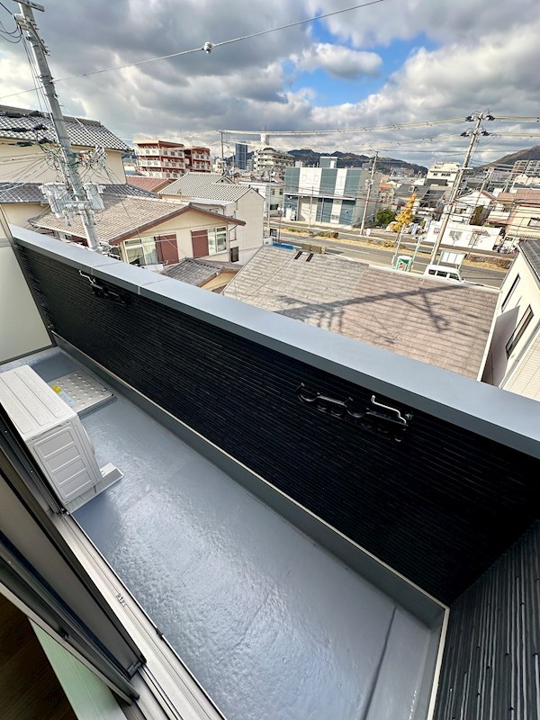 駒ヶ林アパートPJ A棟 ベランダ