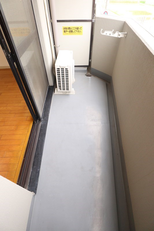 ルナ学園 ベランダ