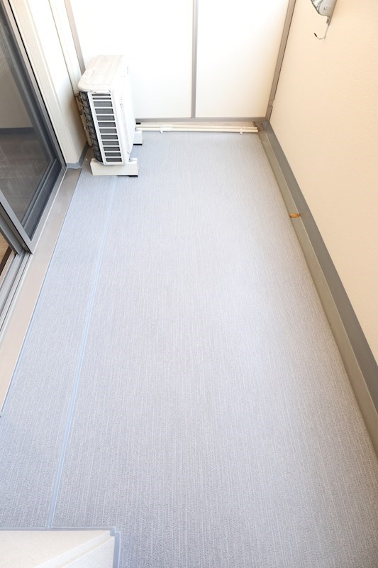 ウエストアヴェニュー ベランダ