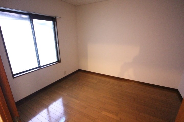 アイマンション長尾 ベッドルーム