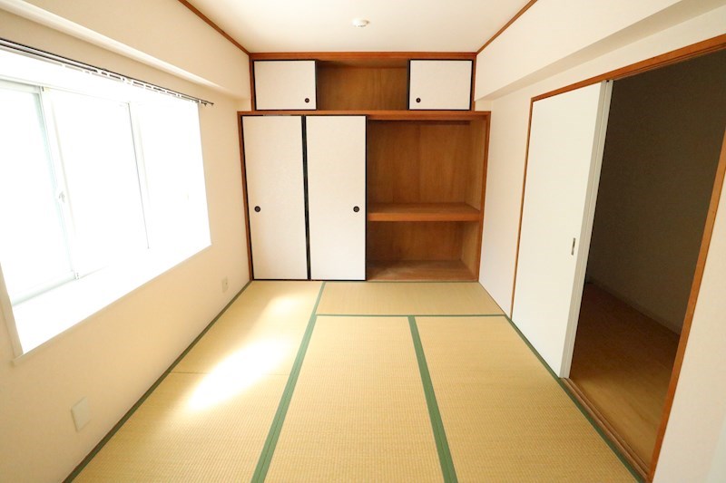 平成マンション ベッドルーム