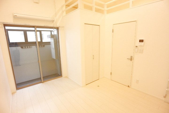 Impressive Suma リビング