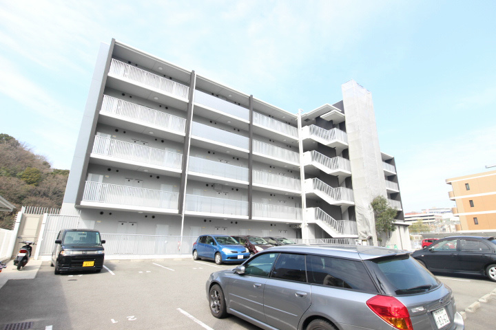 ツルトスコⅡ番館 外観写真