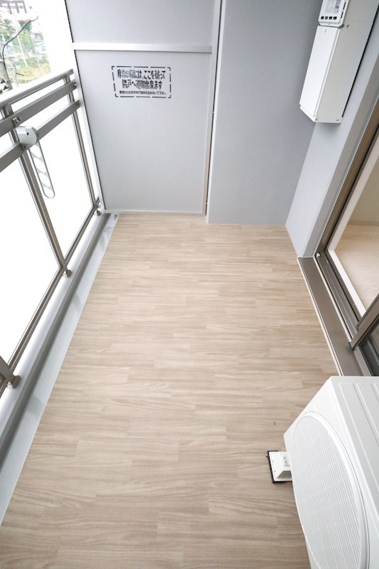 プレサンス神戸長田マリエント ベランダ