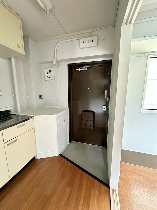 ヴィラナリー雲雀ヶ丘4号棟 玄関