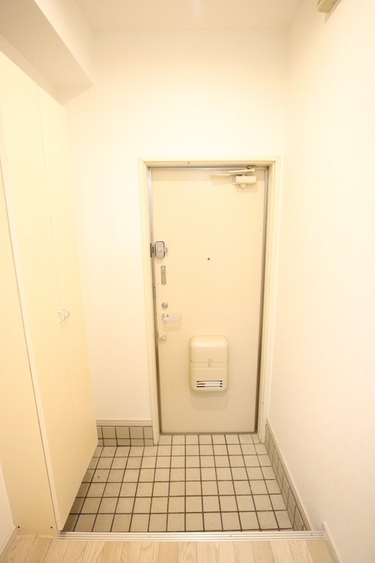 キャンパスヒルズ鈴蘭台 玄関