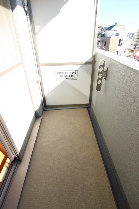 ファインエクセレンス ベランダ